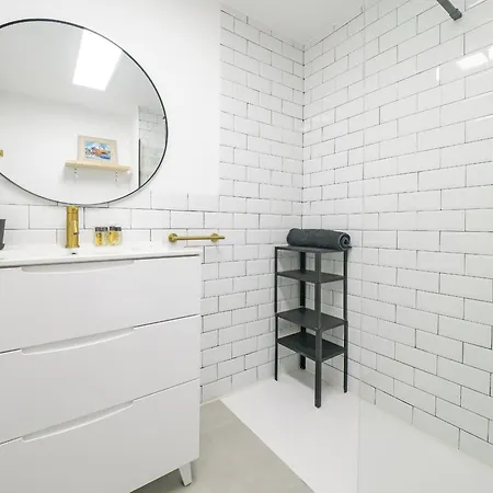 Cubo's Estudio Santa Clara 127 * 토레몰리노스